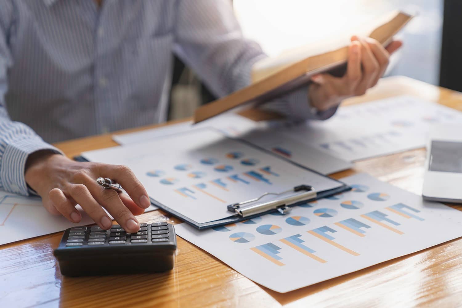 Controle Financeiro Empresarial - Contábil Diretiva